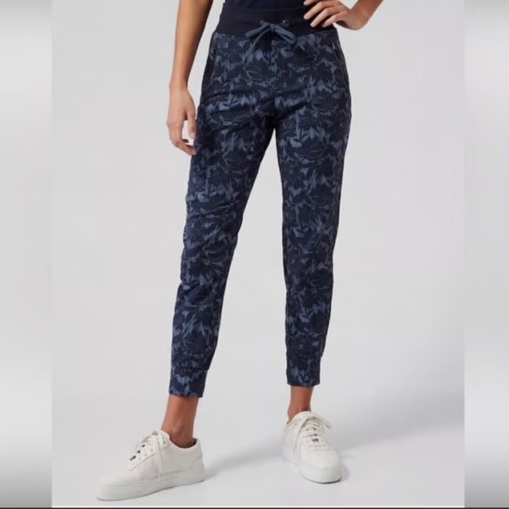 New w/ Tags Athleta Trekkie North Jogger Ethereal Bloom Cottage Blue Floral Sz 2 - Picture 1 of 7
